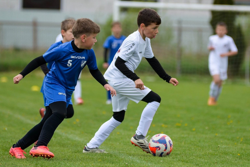 A fiatal sportolók izgalmas küzdelmet vívtak a Szent György-kupa elnyeréséért.