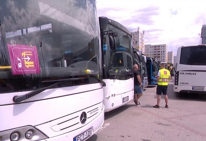 A MÁV most teljes körű jegyár-visszatérítést kínál mindazok számára, akik az érintett vonalszakaszon utaztak. Ne hagyd ki a részleteket, nézd meg a videót is!