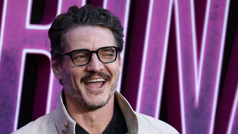 „Hányingerem van a bántalmazóktól” - mondta Pedro Pascal, miközben a világ igazságtalanságaira reflektált.