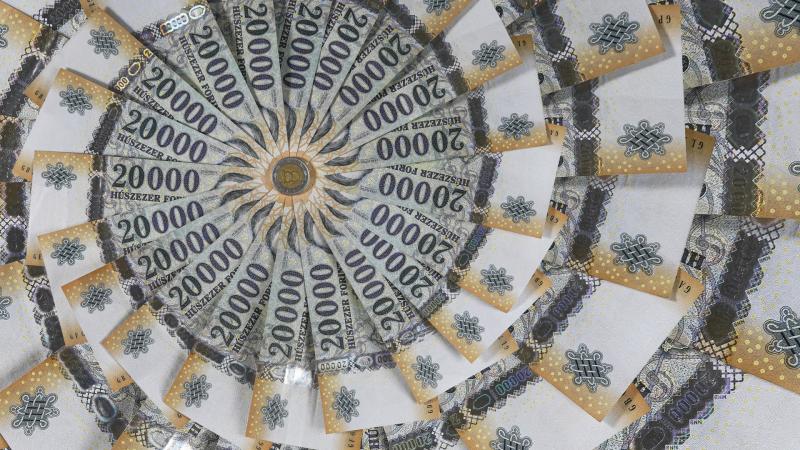 A forint kihasználja az amerikai kormányzati leállás adta lehetőségeket.