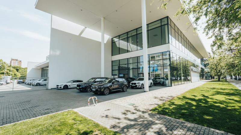 Az AutoWallis mögött izgalmas hónapok állnak, hiszen jelentős növekedést tapasztaltak az eladások terén.
