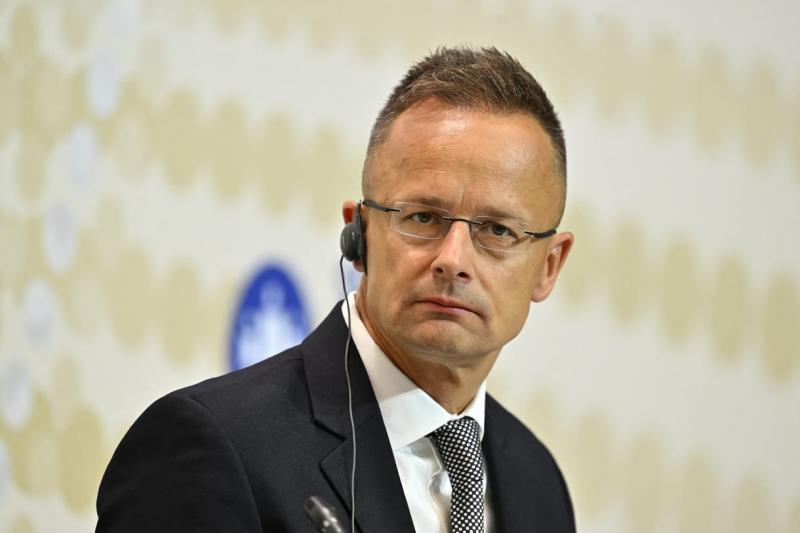 Szijjártó Péter bejelentette, hogy megkezdődtek a tárgyalások Trump és Putyin budapesti találkozójának megszervezéséről.